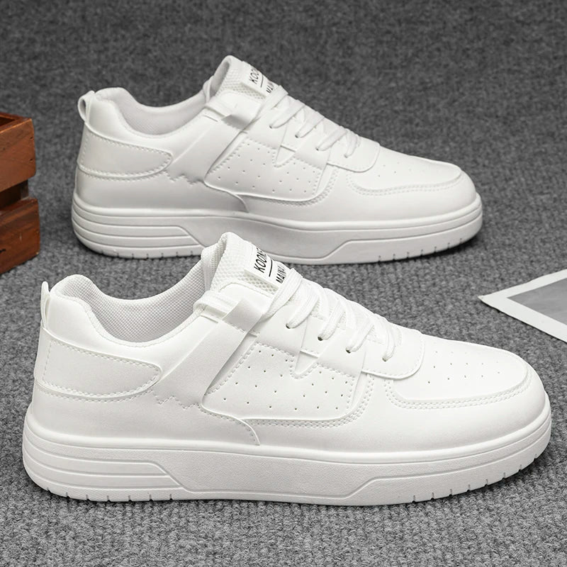 Chaussures de sport tendance - chaussures de skate. Chaussures basses à lacets, style scolaire et streetwear, idéales pour la vie quotidienne en extérieur