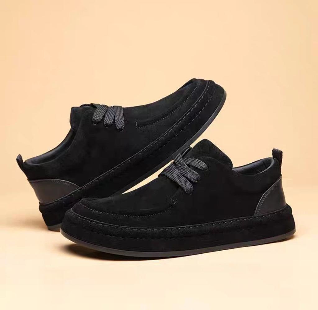 Les chaussures pour hommes sont à la mode chaussures décontractées marron en matériau en daim durable chaussures de marche confortables adaptées à un usage quotidien